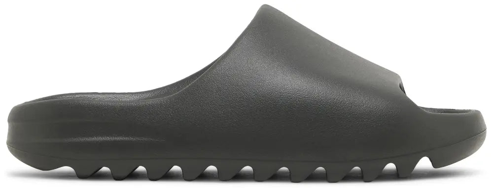 Yeezy Slide Dark Onyx