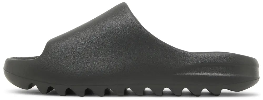 Yeezy Slide Dark Onyx